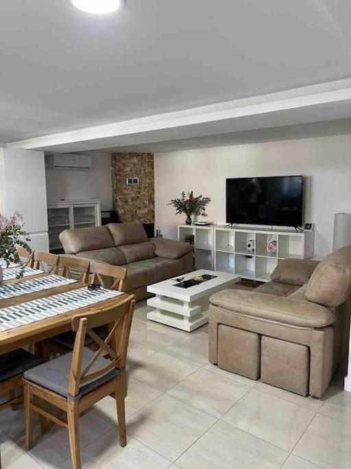 Casa Toja. Agradable Y Familiar. Villa Vimianzo ภายนอก รูปภาพ