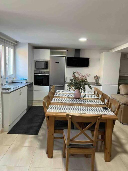 Casa Toja. Agradable Y Familiar. Villa Vimianzo ภายนอก รูปภาพ