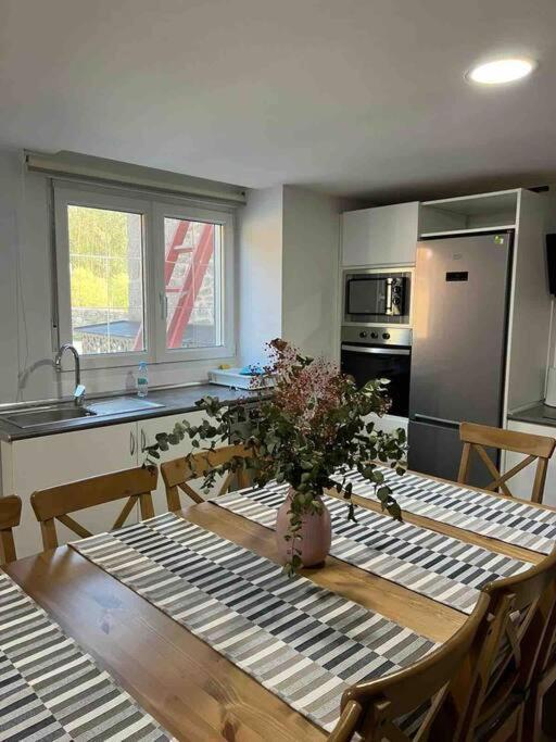 Casa Toja. Agradable Y Familiar. Villa Vimianzo ภายนอก รูปภาพ